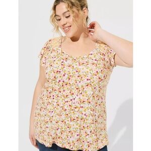 Torrid Floral Super Soft Jersey T-Shirt Top Size 2X White yellow Short Sleeve